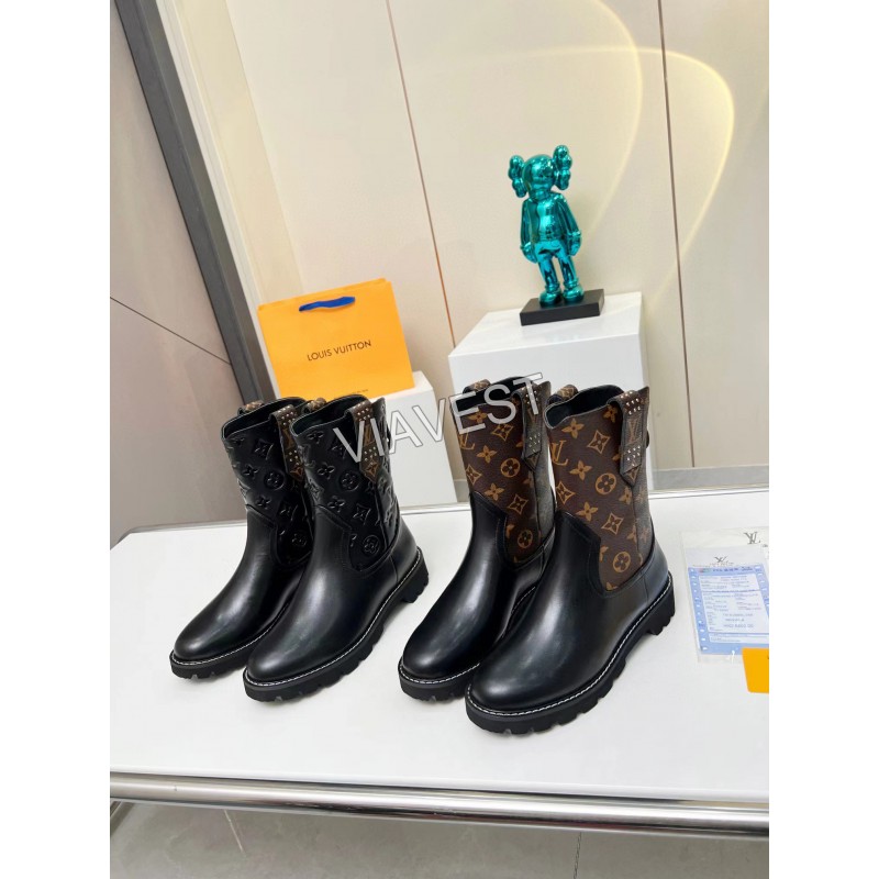 Original quality fashion Doc Martens boots Free shipping 