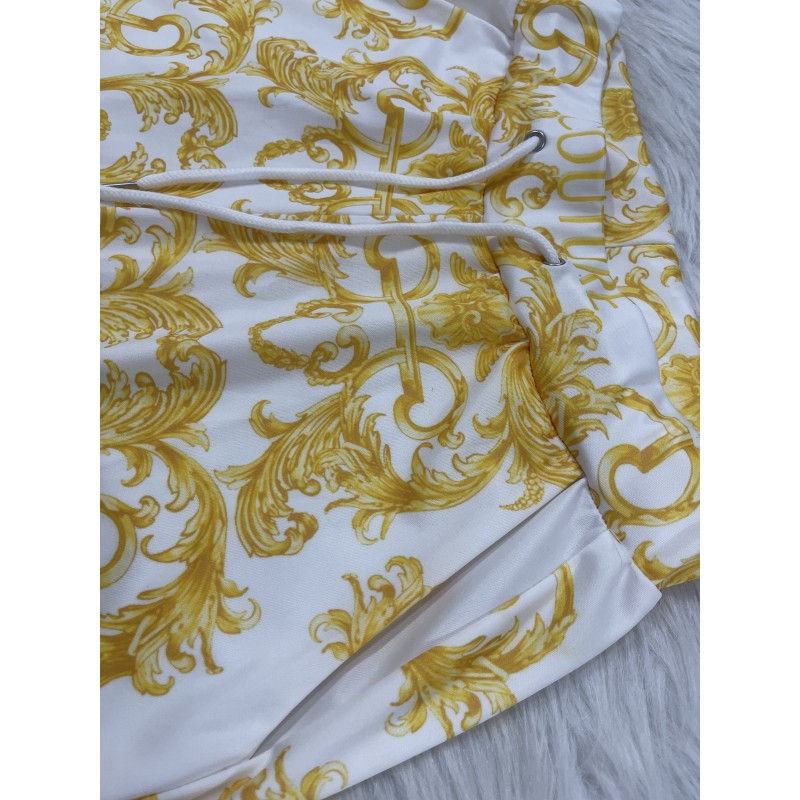 Two piece set of printed pants 